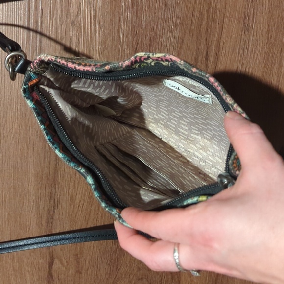 Purses - Picture 12 of 13